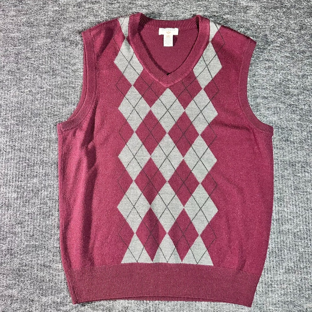Dockers Mens Argyle Sweater Vest Burgundy Maroon Grey V-Neck Knit Medium (D22)